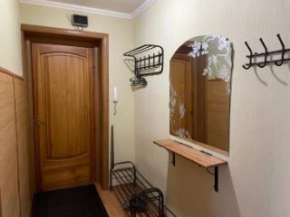 3-комн. квартира, 80 м², 1/9 этаж