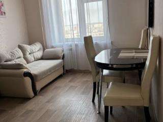 2-комн. квартира, 80 м², 12/14 этаж