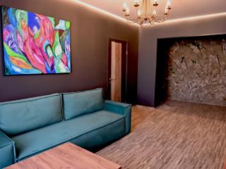 3-комн. квартира, 79 м², 7/7 этаж