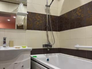 2-комн. квартира, 80 м², 12/14 этаж