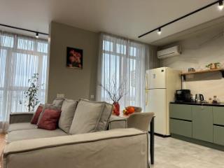 2-комн. квартира, 82 м², 9/15 этаж