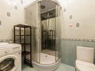 2-комн. квартира, 85 м², 14/17 этаж