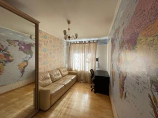 3-комн. квартира, 80 м², 1/9 этаж