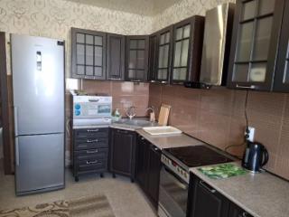 2-комн. квартира, 70 м², 8/14 этаж