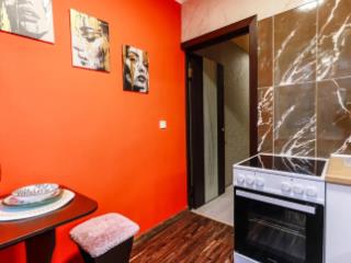 2-комн. квартира, 42 м², 1/5 этаж
