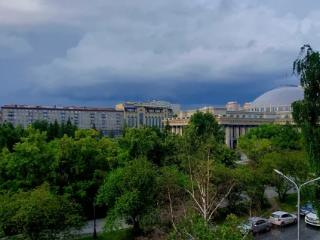 2-комн. квартира, 76 м², 3/7 этаж