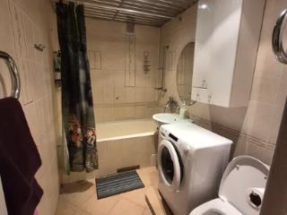 3-комн. квартира, 80 м², 1/9 этаж