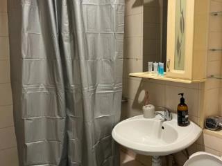 2-комн. квартира, 58 м², 2/5 этаж