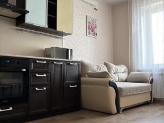 2-комн. квартира, 80 м², 12/14 этаж