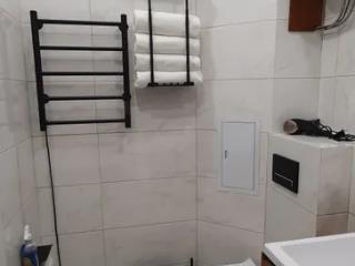 2-комн. квартира, 76 м², 3/7 этаж