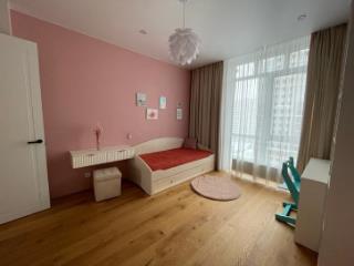 2-комн. квартира, 82 м², 9/15 этаж