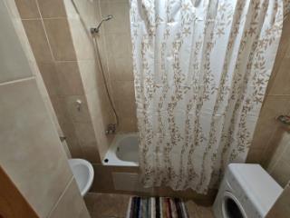 2-комн. квартира, 53 м², 2/5 этаж