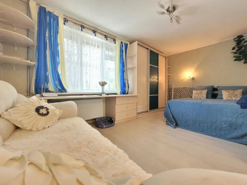 1-комн. квартира, 32 м2, 1/9 этаж