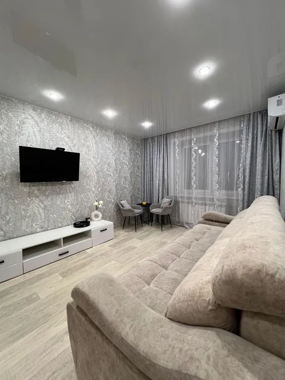 2-комн., 60 м², 10/10 этаж