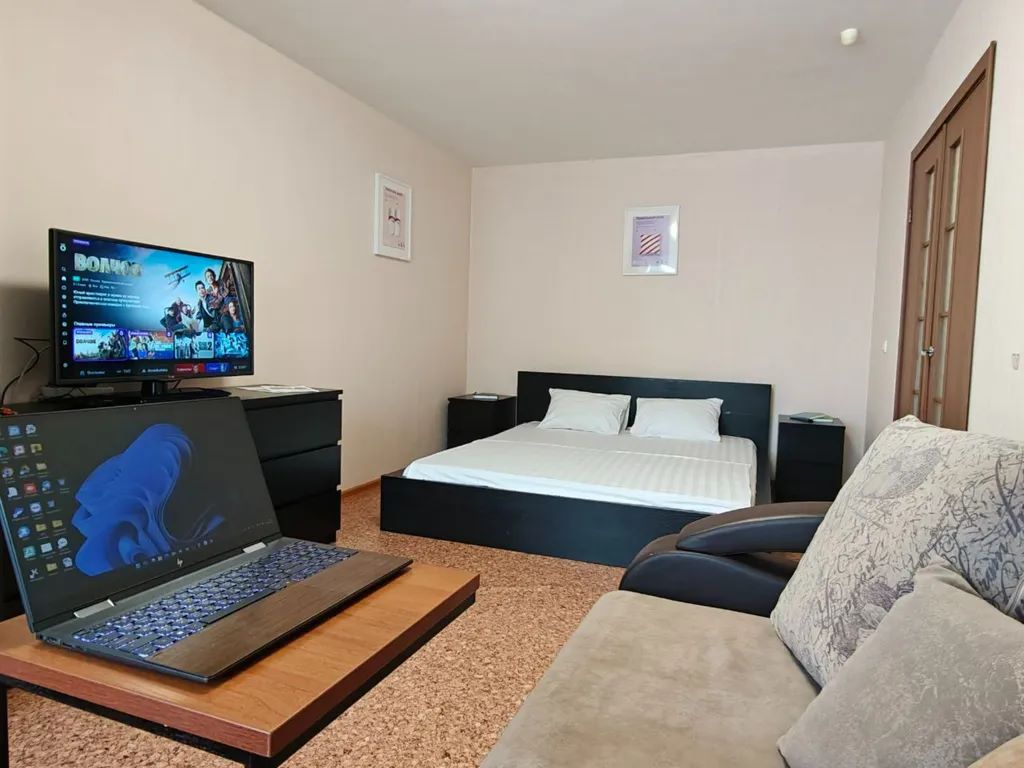 1-комн., 40 м², 10/18 этаж