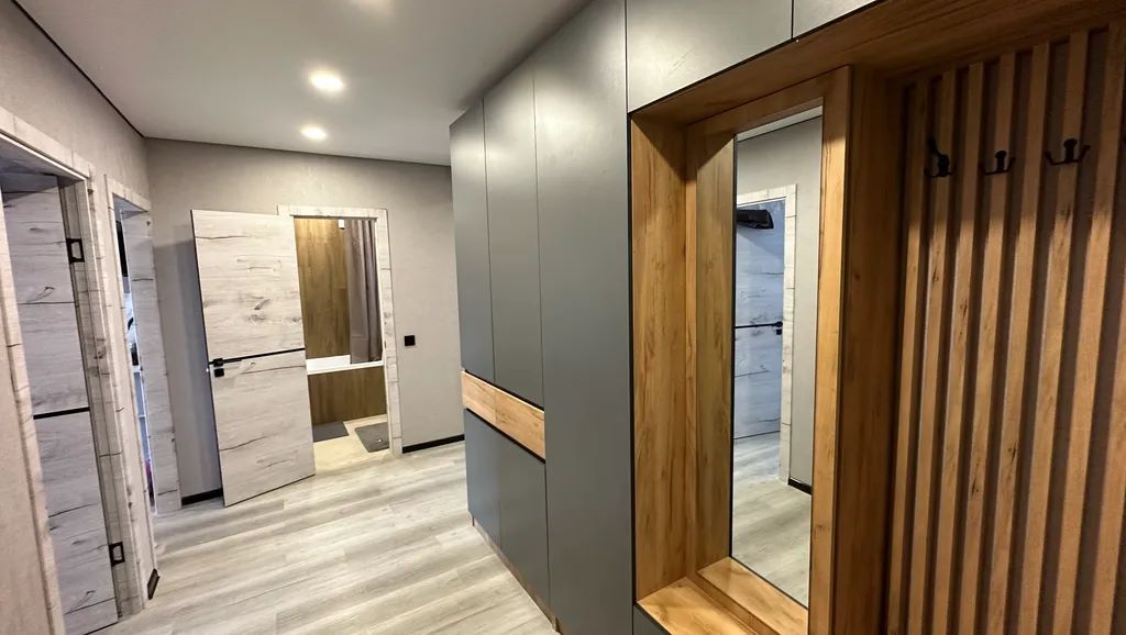2-комн., 65 м², 10/10 этаж