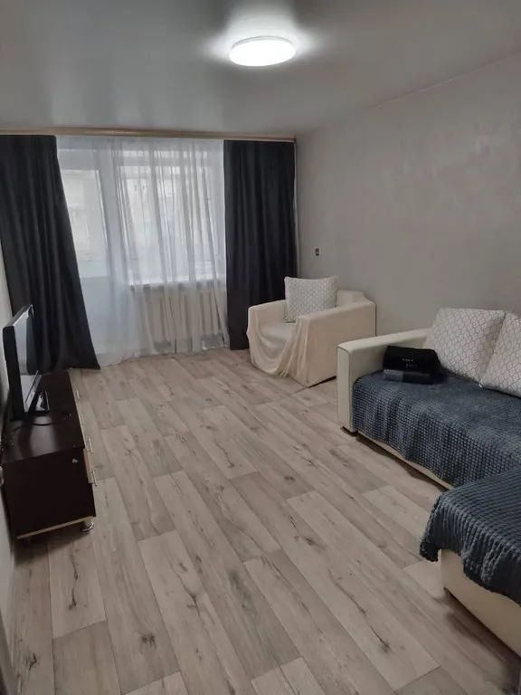 2-комн. квартира, 59 м², 1/5 этаж