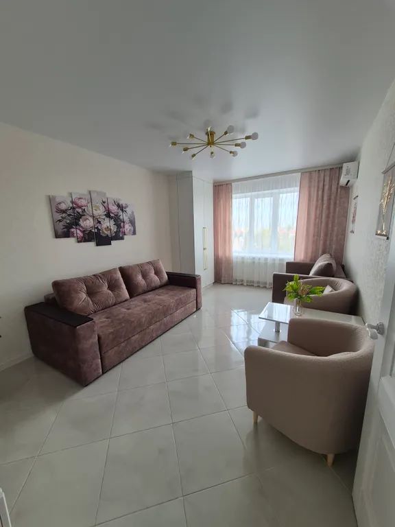 1-комн. квартира, 43 м2, 8/9 этаж