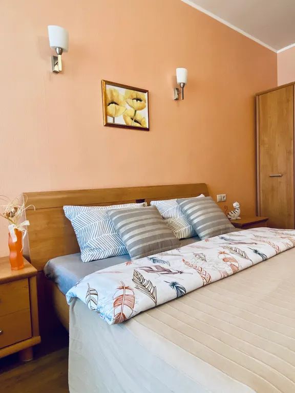 2-комн., 75 м², 5/21 этаж