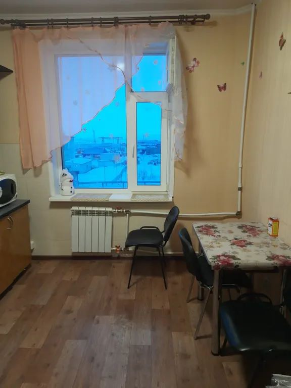 1-комн. квартира, 37 м2, 4/5 этаж