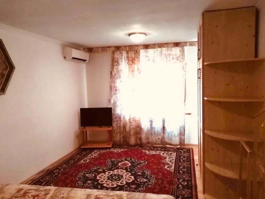 35 м², 1/3 этаж, 2-комн.